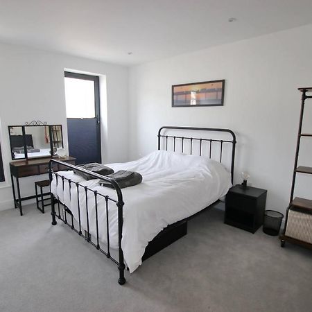 Modern Home For Small Groups By Stones Throw Apartments - Free Parking - Sea View Worthing Exterior foto
